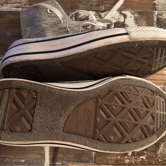 Converse  High-Tops - Picture 6 of 8
